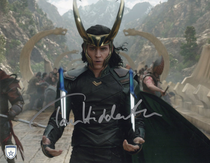 STOCK-TOM-HIDDLESTON-11x14-003